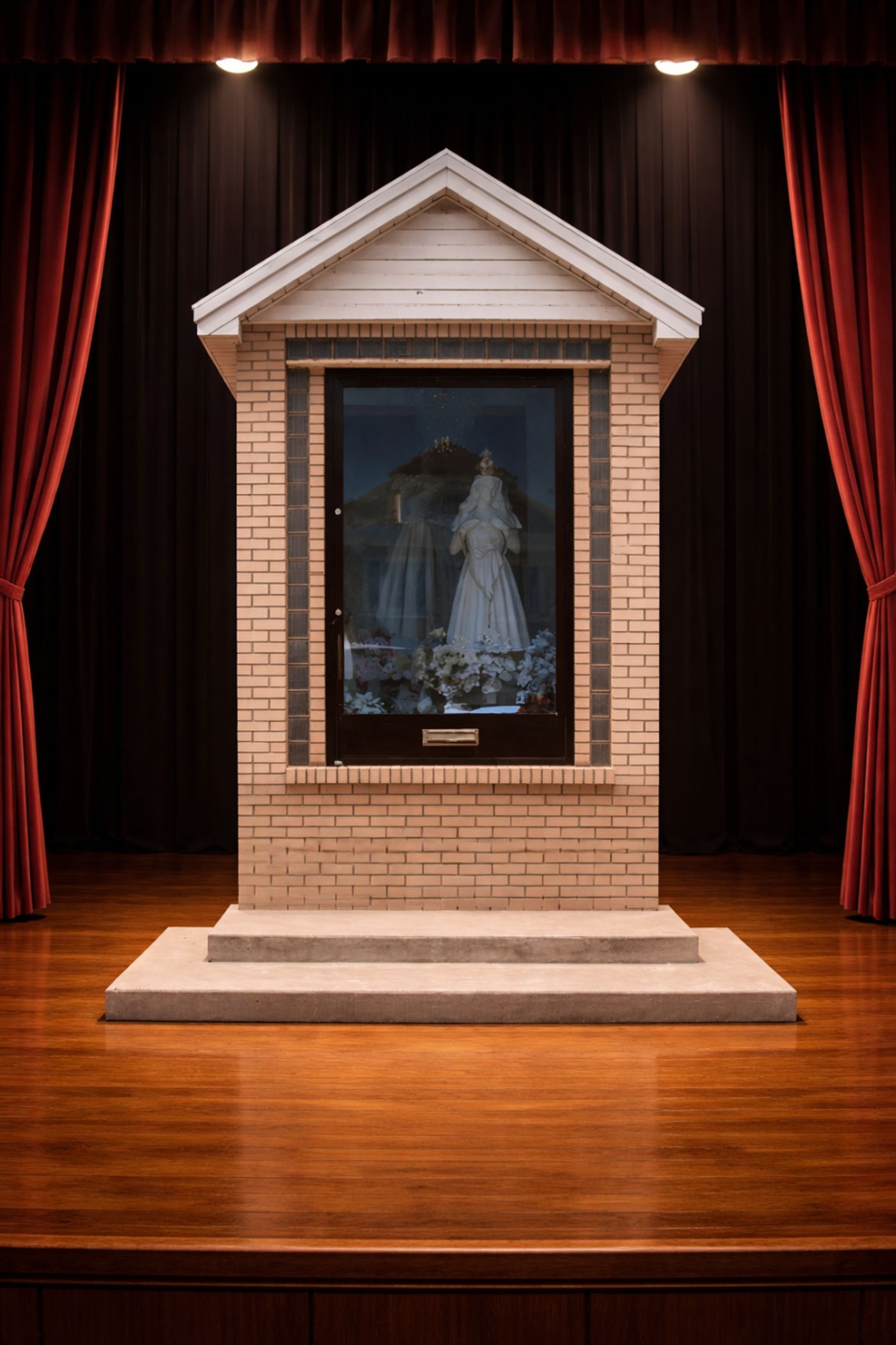 Interview: Tom Dudzick of MIRACLE ON SOUTH DIVISION STREET at The Sheen Center  Image