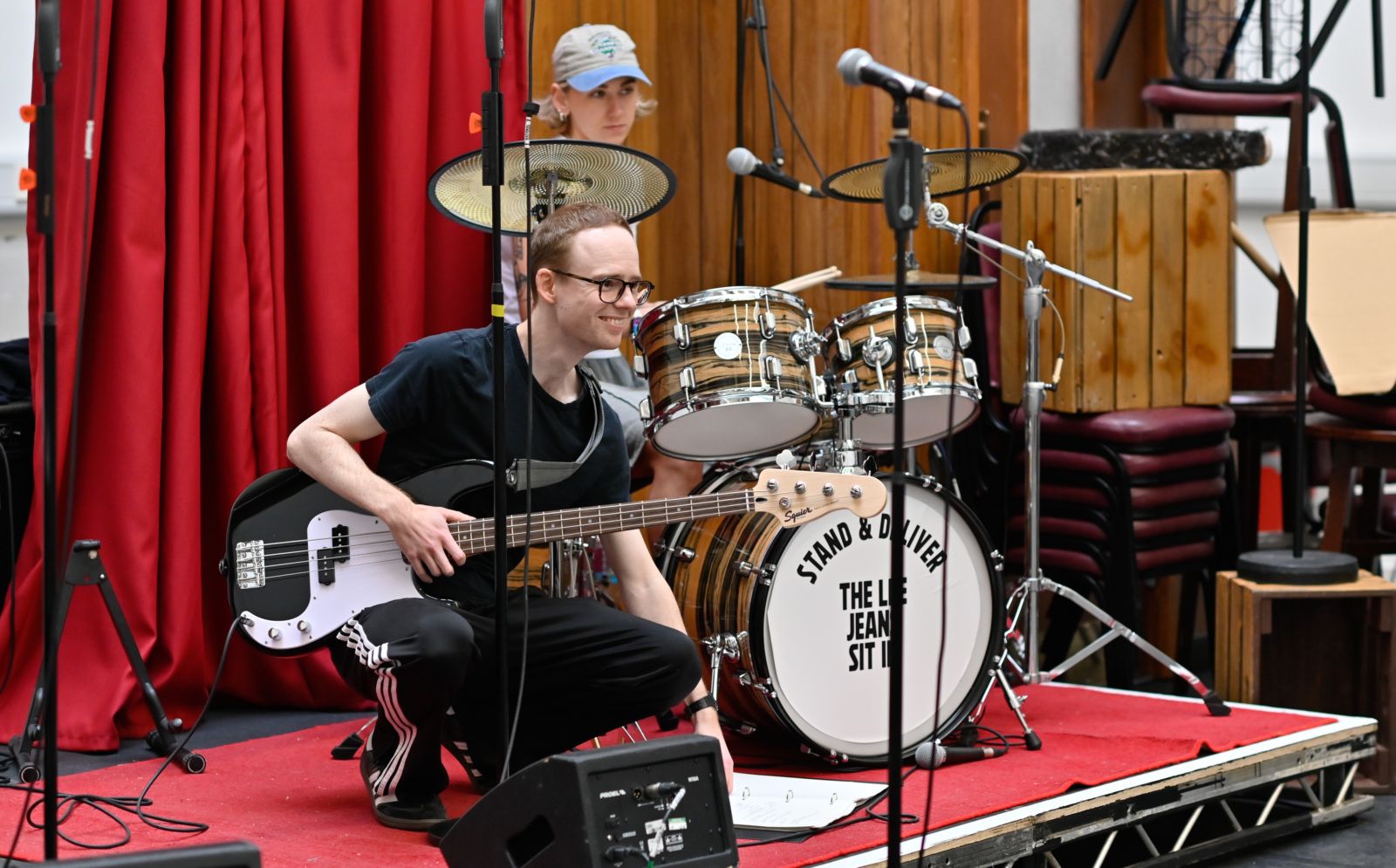 Photos: STAND & DELIVER: THE LEE JEANS SIT-IN in Rehearsal — photo 8 of 19
