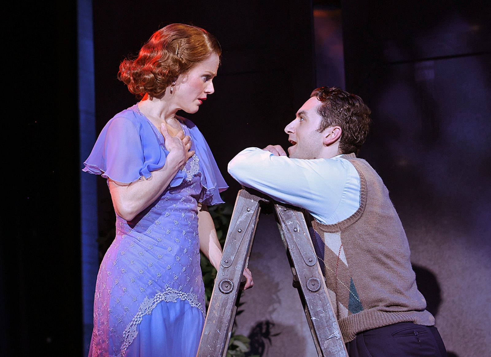 Photos: SINGIN' IN THE RAIN Opens at Beef & Boards Dinner Theatre — photo 1 of 5