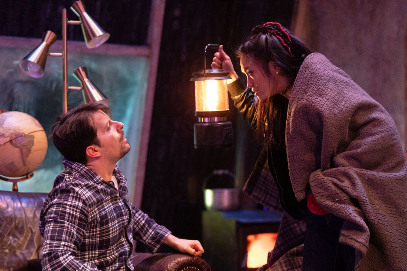 Review: Vertigo Theatre’s A KILLING SNOW brings chills and thrills to Calgary audiences  Image