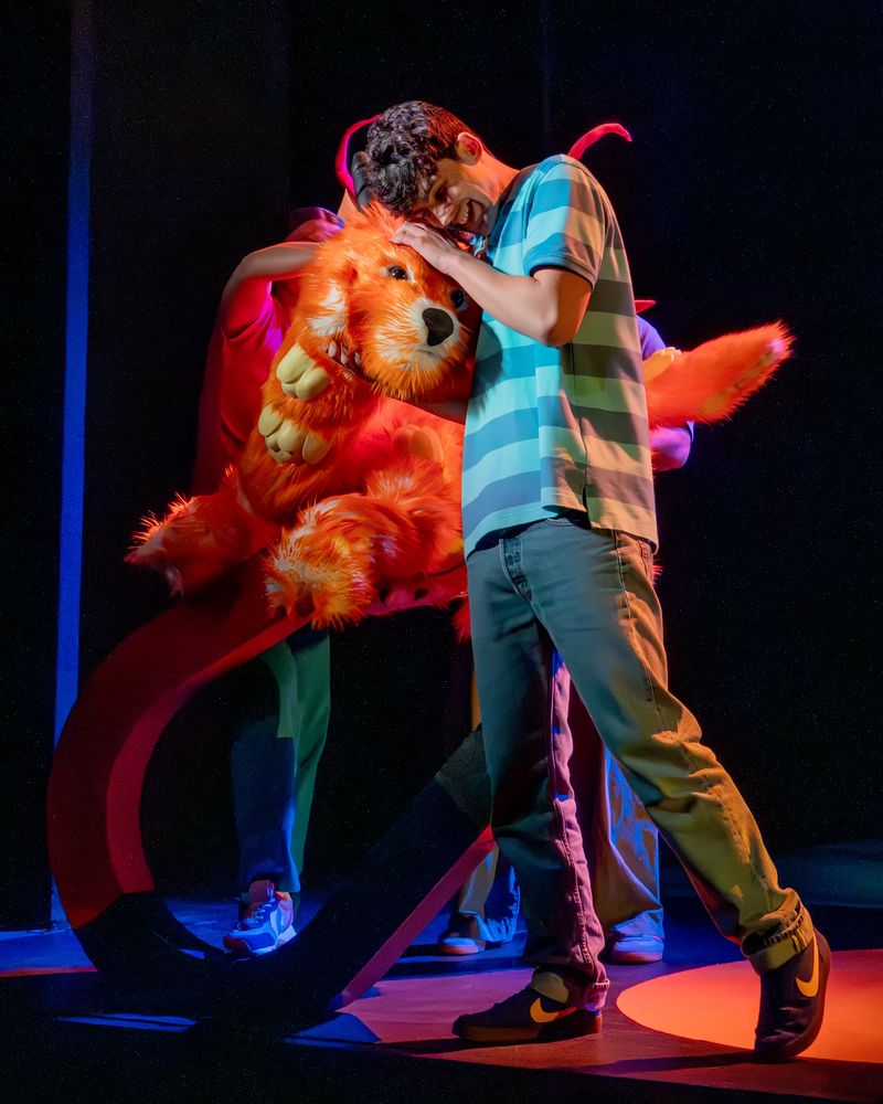 Photos: PLANET OMAR World Premiere at Leeds Playhouse — photo 1 of 19