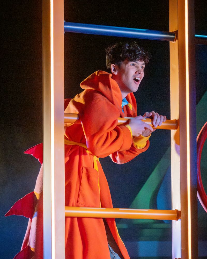 Photos: PLANET OMAR World Premiere at Leeds Playhouse — photo 3 of 19