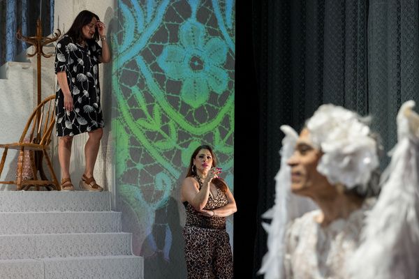 Photos: World Premiere of THE STORYTELLER OF EAST L.A. — photo 7 of 24