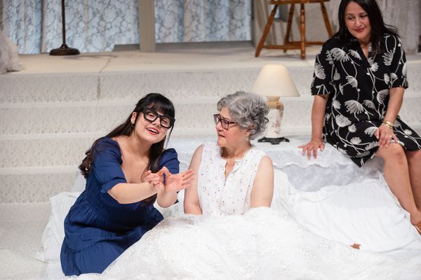 Photos: World Premiere of THE STORYTELLER OF EAST L.A. — photo 10 of 24