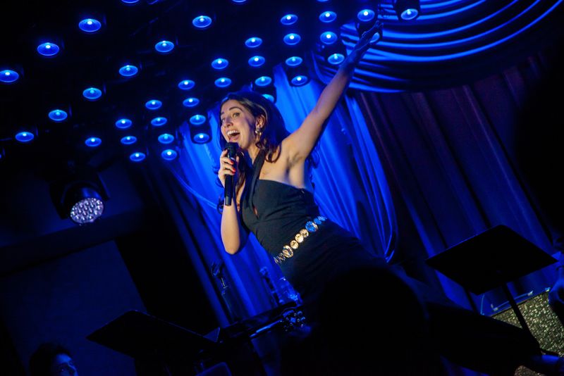 Photos: Marina Pires Premieres THE PROTEAN POET at The Laurie Beechman — photo 10 of 21