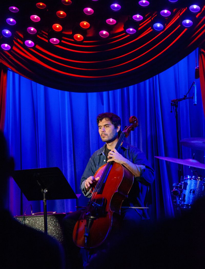 Photos: Marina Pires Premieres THE PROTEAN POET at The Laurie Beechman — photo 15 of 21