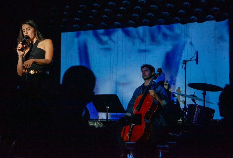 Photos: Marina Pires Premieres THE PROTEAN POET at The Laurie Beechman — photo 17 of 21