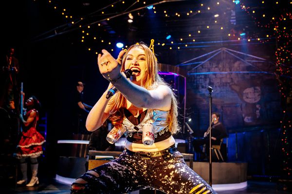 Photos: First Look At RENT at the Encore — photo 7 of 27