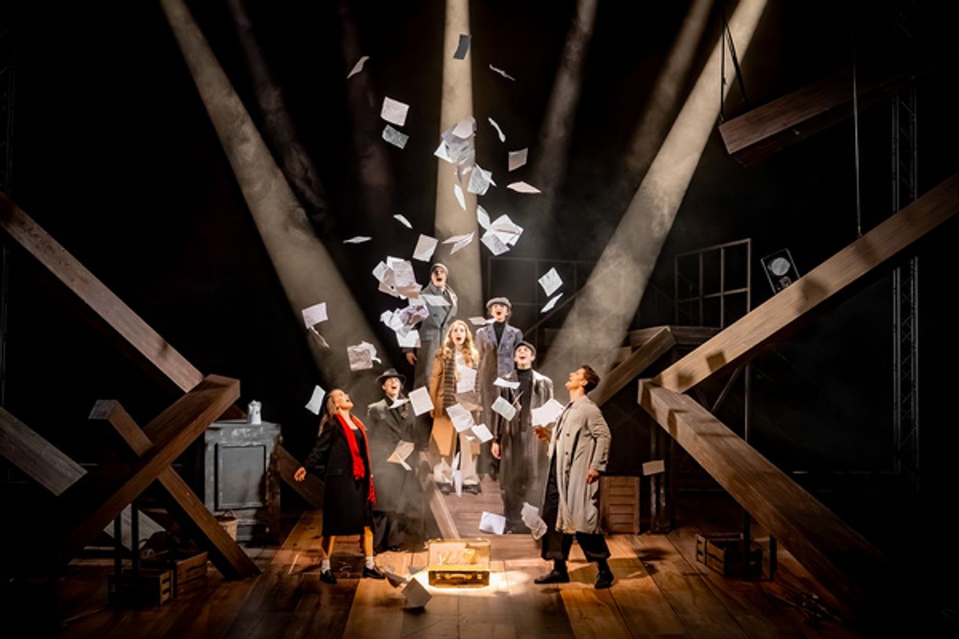 Photos: SCHOLL - Die Knospe Der Weißen Rose at Theater Magdeburg  Image