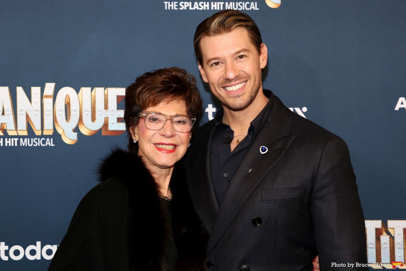 Photos: TITANIQUE Company Walks the Red Carpet on Opening Night  Image