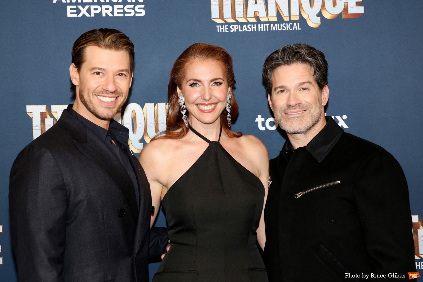 Photos: TITANIQUE Company Walks the Red Carpet on Opening Night — photo 46 of 54