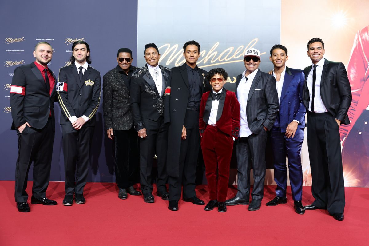 Prince Jackson, Bigi Jackson, Jackie Jackson, Jermaine Jackson, Jaafar Jackson, Juliano Valdi, Marlon Jackson and guests at 