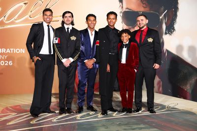 Bigi Jackson (2R), Jaafar Jackson (M), Juliano Valdi (2R) and Prince Jackson (R)  Photo