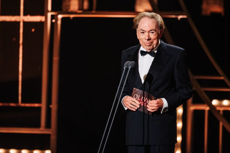 Photos: Rachel Zegler, Rosamund Pike and More Win at the 2026 Olivier Awards — photo 12 of 25