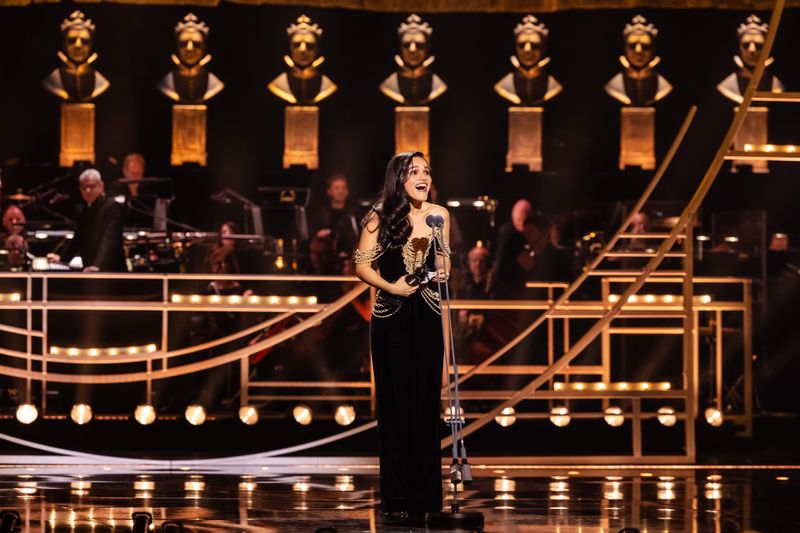 Photos: Rachel Zegler, Rosamund Pike and More Win at the 2026 Olivier Awards — photo 16 of 25