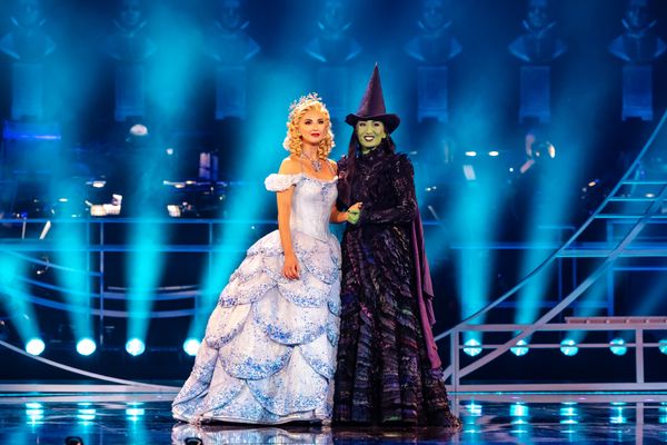 Emma Kingston and Zizi Strallen Photo