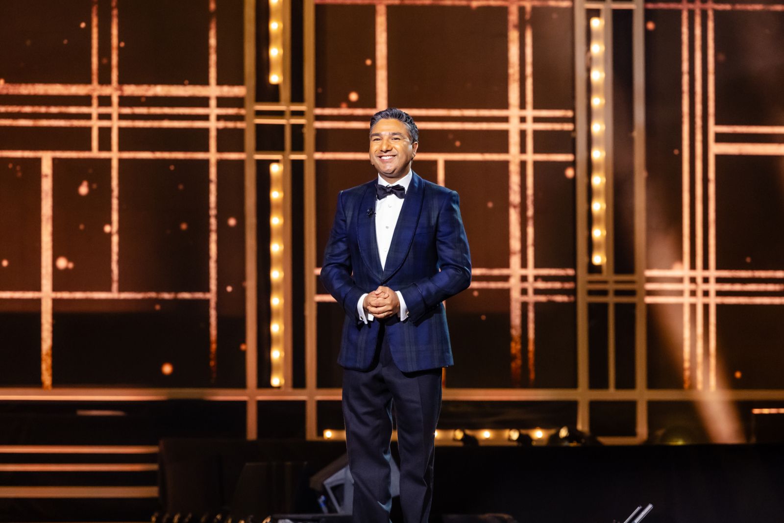 Photos: Rachel Zegler, Rosamund Pike and More Win at the 2026 Olivier Awards — photo 22 of 25