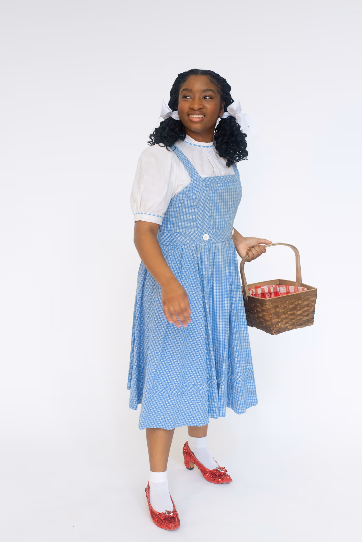 Photos: Aniya Bostick and Harriet Spencer as Dorothy in THE WIZARD OF OZ at Children's Theatre Company Photos: Aniya Bostick and Harriet Spencer as Dorothy in THE WIZARD OF OZ at Children's Theatre Company Image