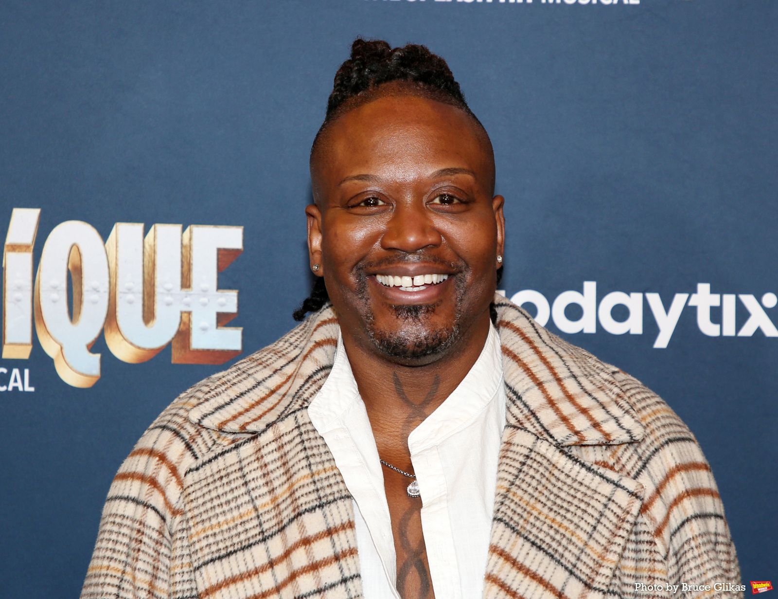 Photos: Find Out Which LGBTQIA+ Icons Came Out to Celebrate Opening Night of TITANQUE — photo 55 of 93