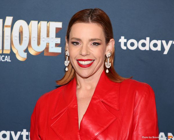 Alysha Umphress Photo