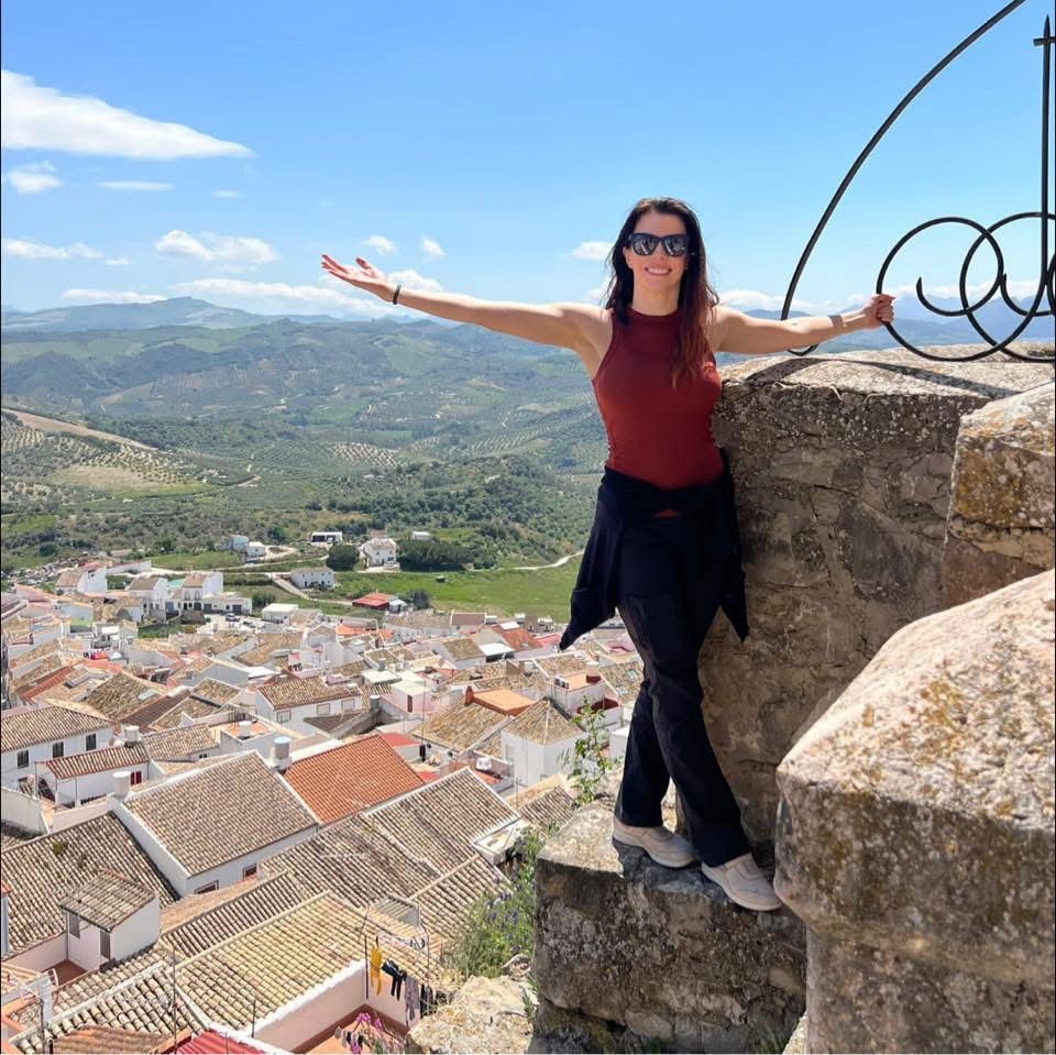 She Can't Move Her Body. She Just Danced a Solo Anyway. She Can't Move Her Body. She Just Danced a Solo Anyway. Image