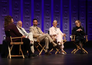 R. Scott Gemmill, Noah Wyle, Katherine LaNasa and Taylor Dearden Photo