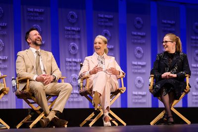 Noah Wyle, Katherine LaNasa, and Taylor Dearden Photo