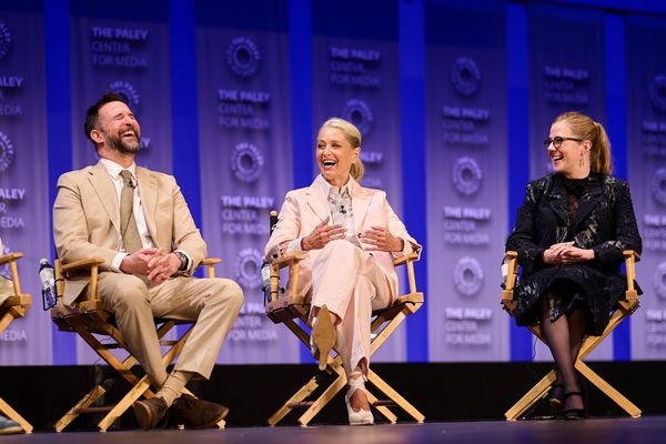 Noah Wyle, Katherine LaNasa, and Taylor Dearden Photo