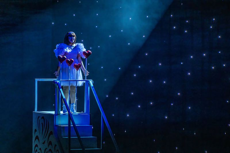 Review: ALICE ET LA PIERRE D'OPAZE at La Sucrerie de Wavre Image