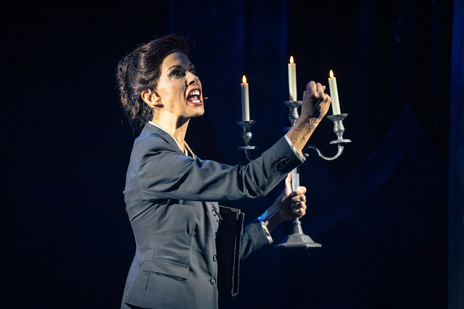 Review: THE ROCKY HORROR SHOW at Theatre On The Bay  Image