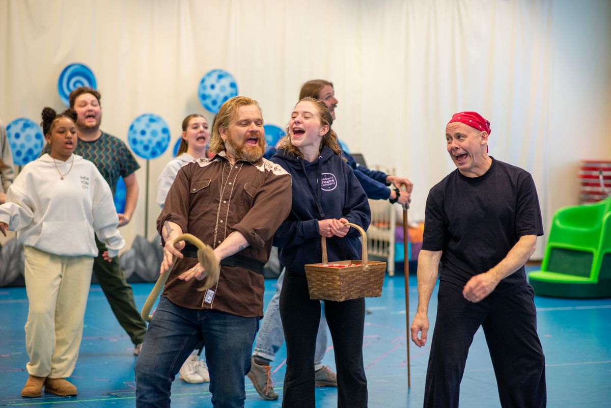 Reed Sigmund, Harriet Spencer, Dean Holt, and company  at 