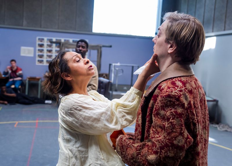 Photos: SHERLOCK HOLMES in Rehearsal at Regent's Park Open Air Theatre — photo 2 of 14