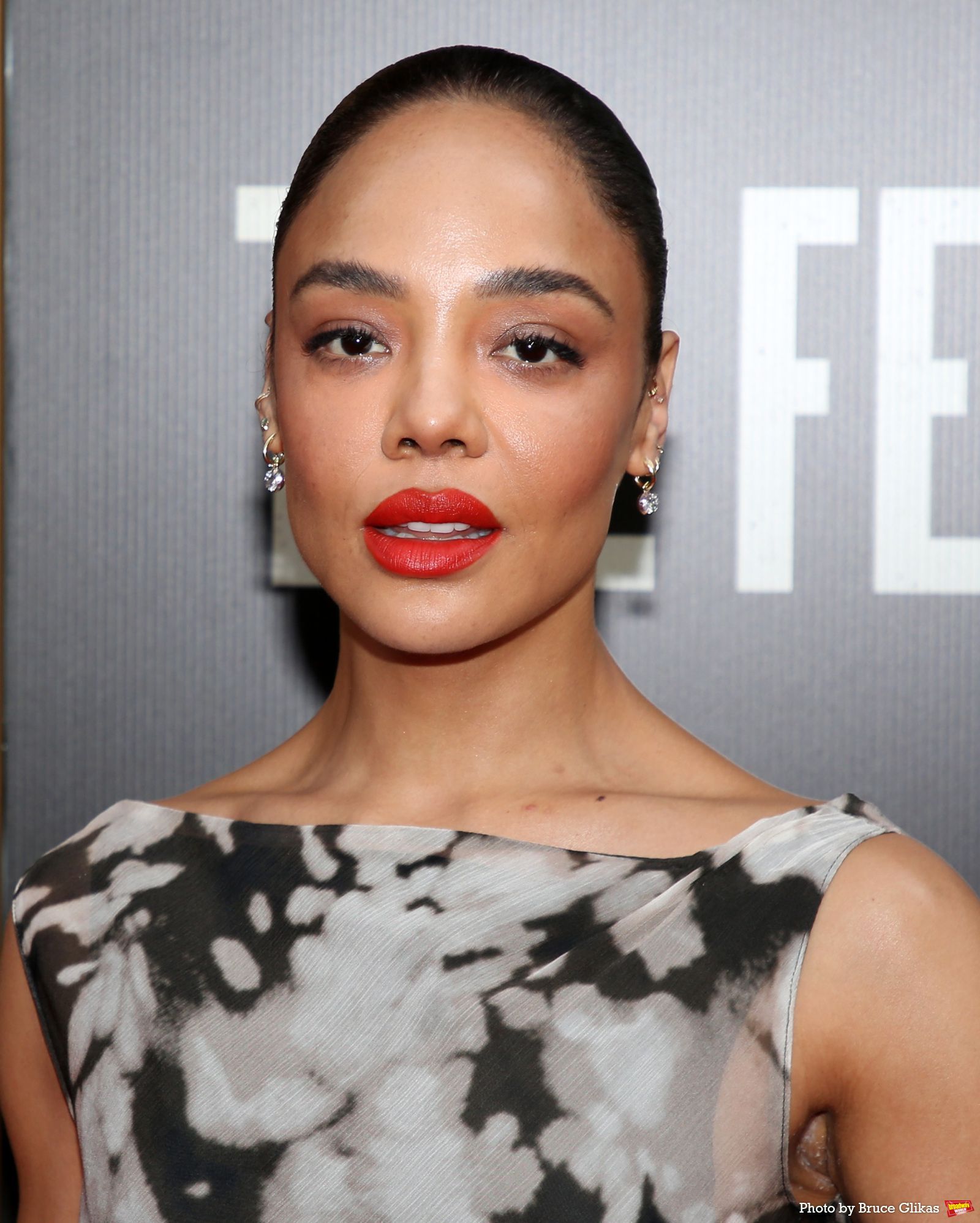 Photos: Adrien Brody, Tessa Thompson, and More the Red Carpet at Opening Night of THE FEAR OF 13 — photo 14 of 57