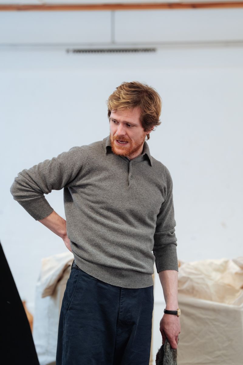 Photos: 1536 in Rehearsal at the Ambassadors Theatre — photo 3 of 16