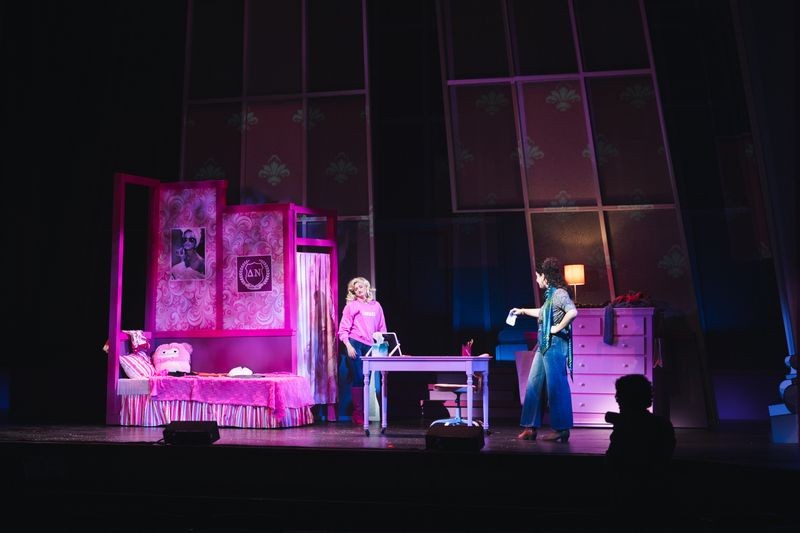 Photos: Theatre UCF's LEGALLY BLONDE Brought Robot Dogs to the Stage — photo 3 of 21