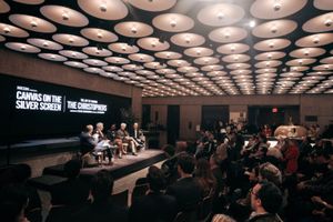 Andrew Goldstein, Ian McKellen, Michaela Coel, Ed Solomon, and Steven Soderbergh @ BroadwayWorld Andrew Goldstein, Ian McKellen, Michaela Coel, Ed Solomon, and Steven Soderbergh Photo