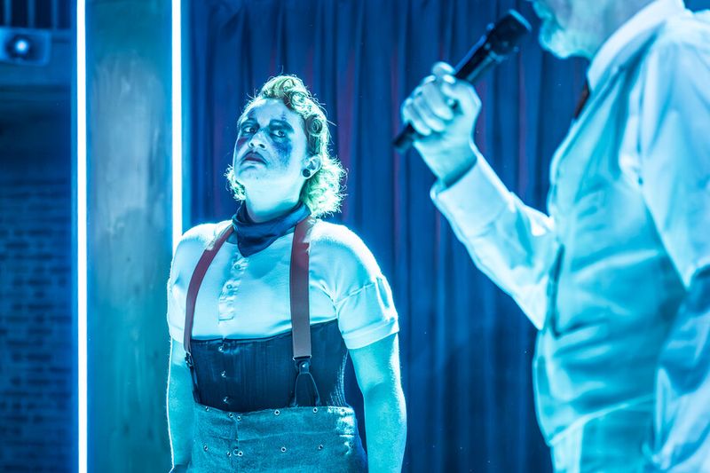 Photos: THE RESISTIBLE RISE OF ARTURO UI At Royal Shakespeare Company — photo 12 of 16
