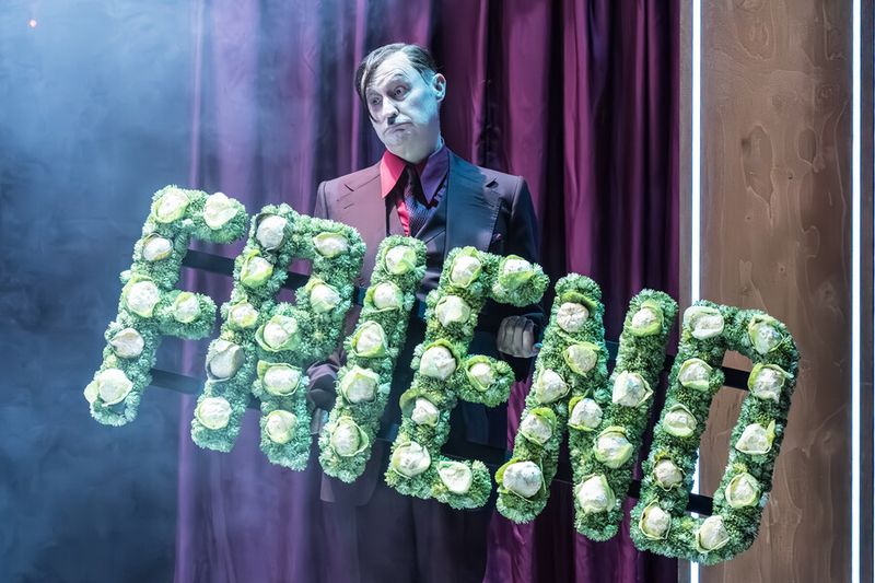 Photos: THE RESISTIBLE RISE OF ARTURO UI At Royal Shakespeare Company — photo 6 of 16