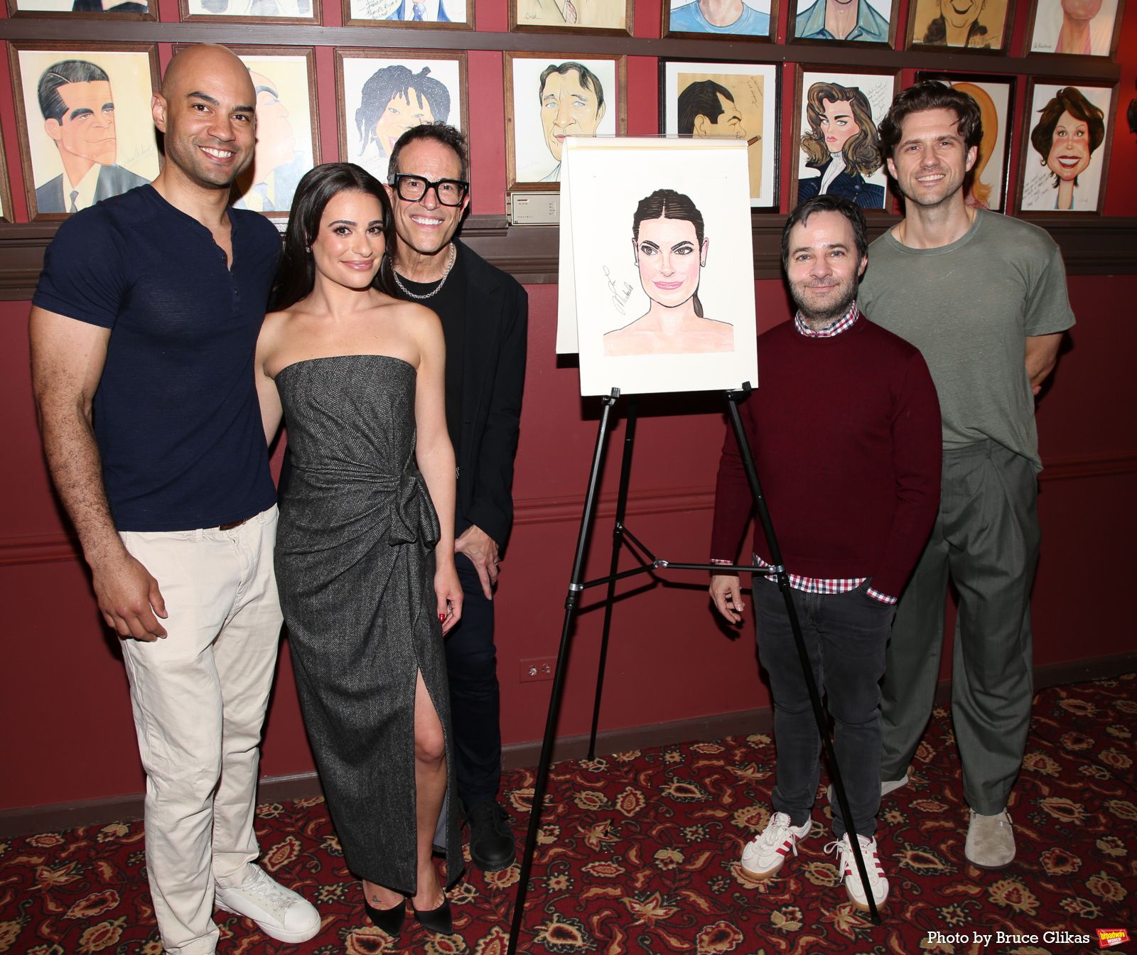Photos: CHESS Star Lea Michele Receives Portrait at Sardi's — photo 21 of 49