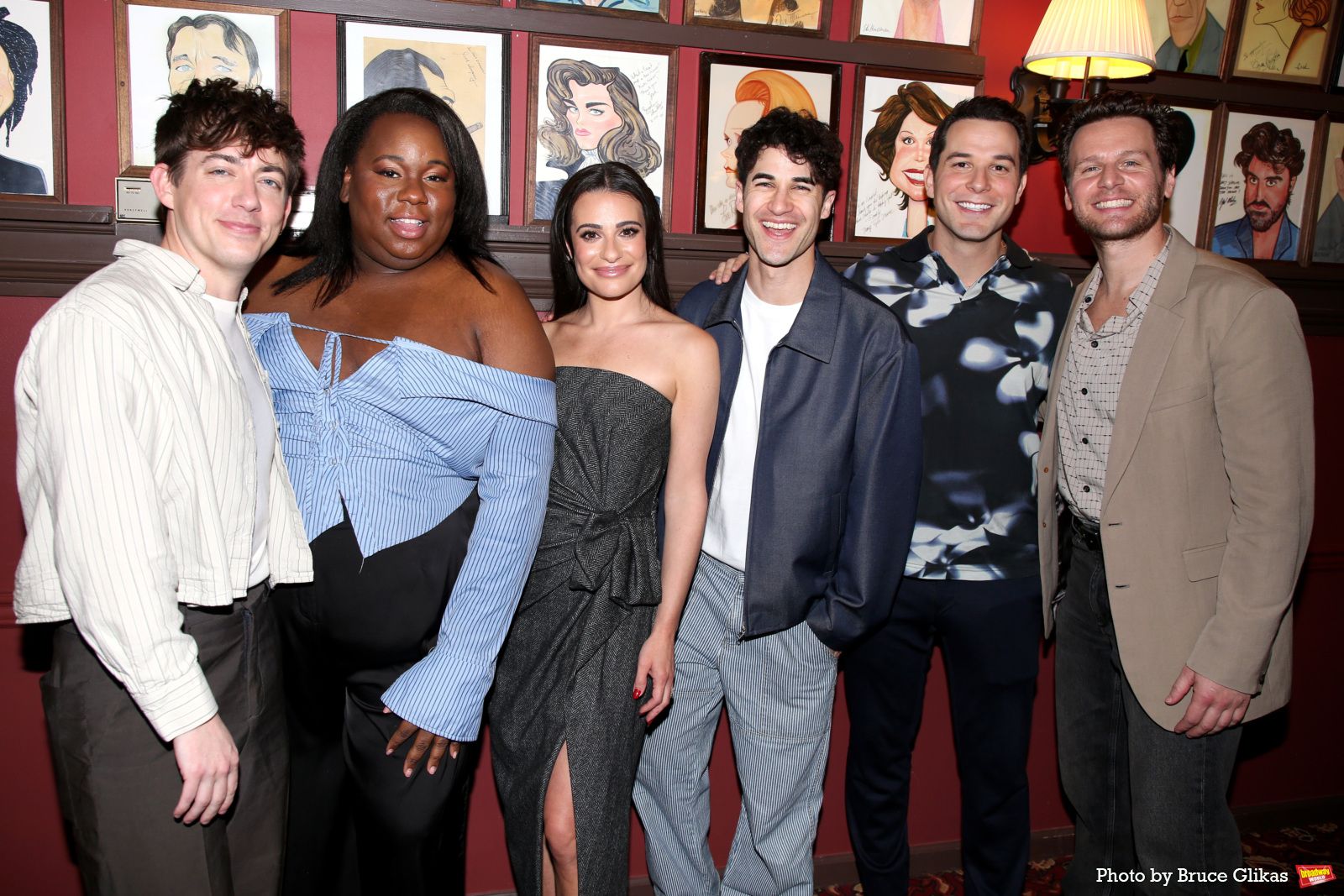 Photos: CHESS Star Lea Michele Receives Portrait at Sardi's — photo 34 of 49