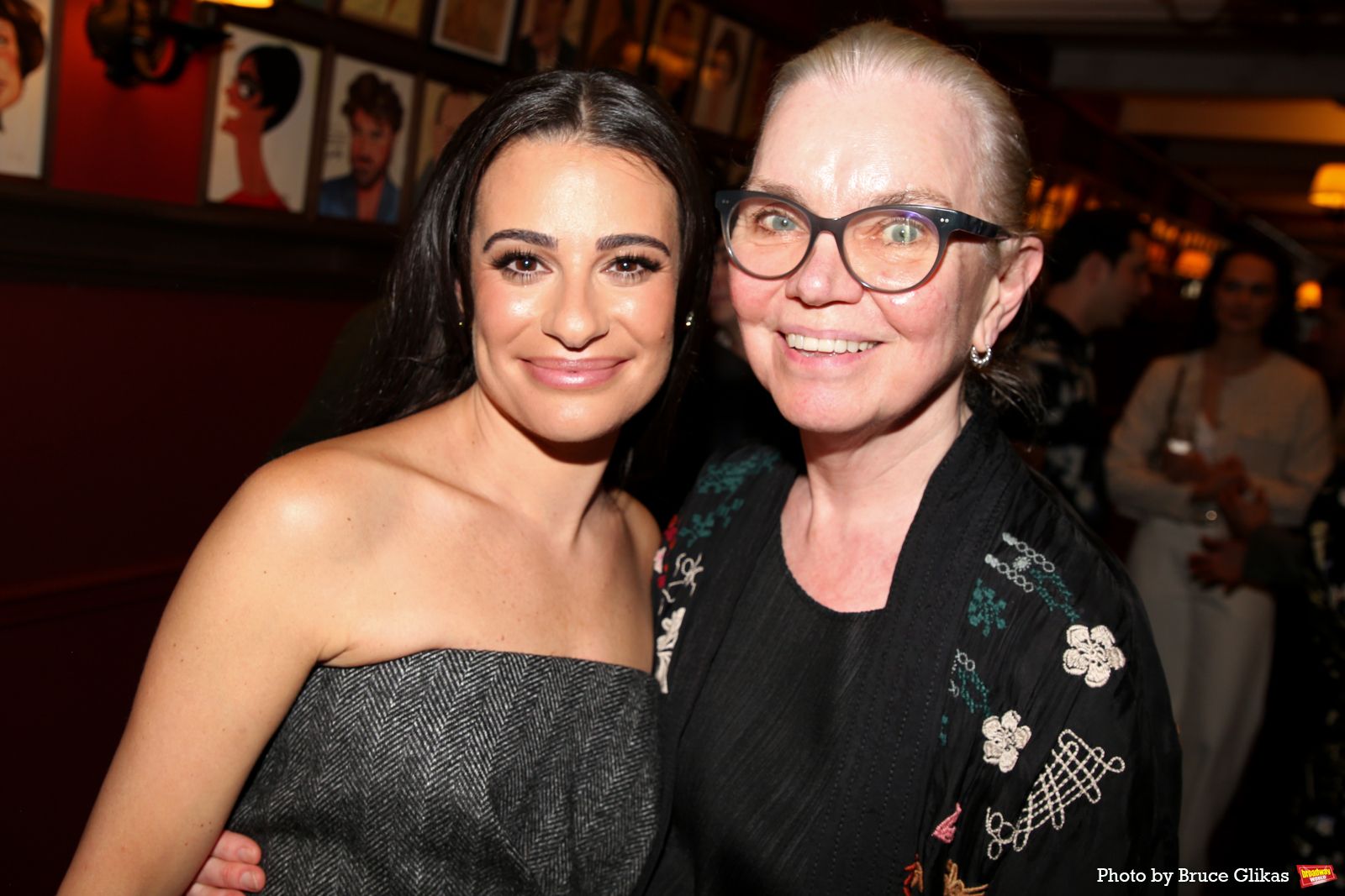 Photos: CHESS Star Lea Michele Receives Portrait at Sardi's — photo 44 of 49