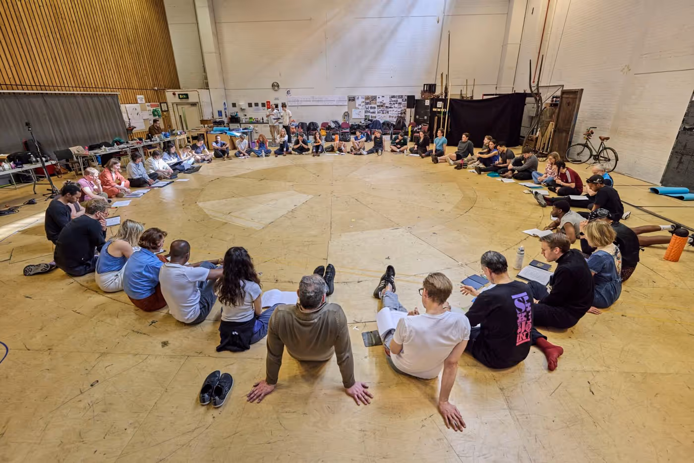 Photos: WAR HORSE in Rehearsal at the National Theatre  Image