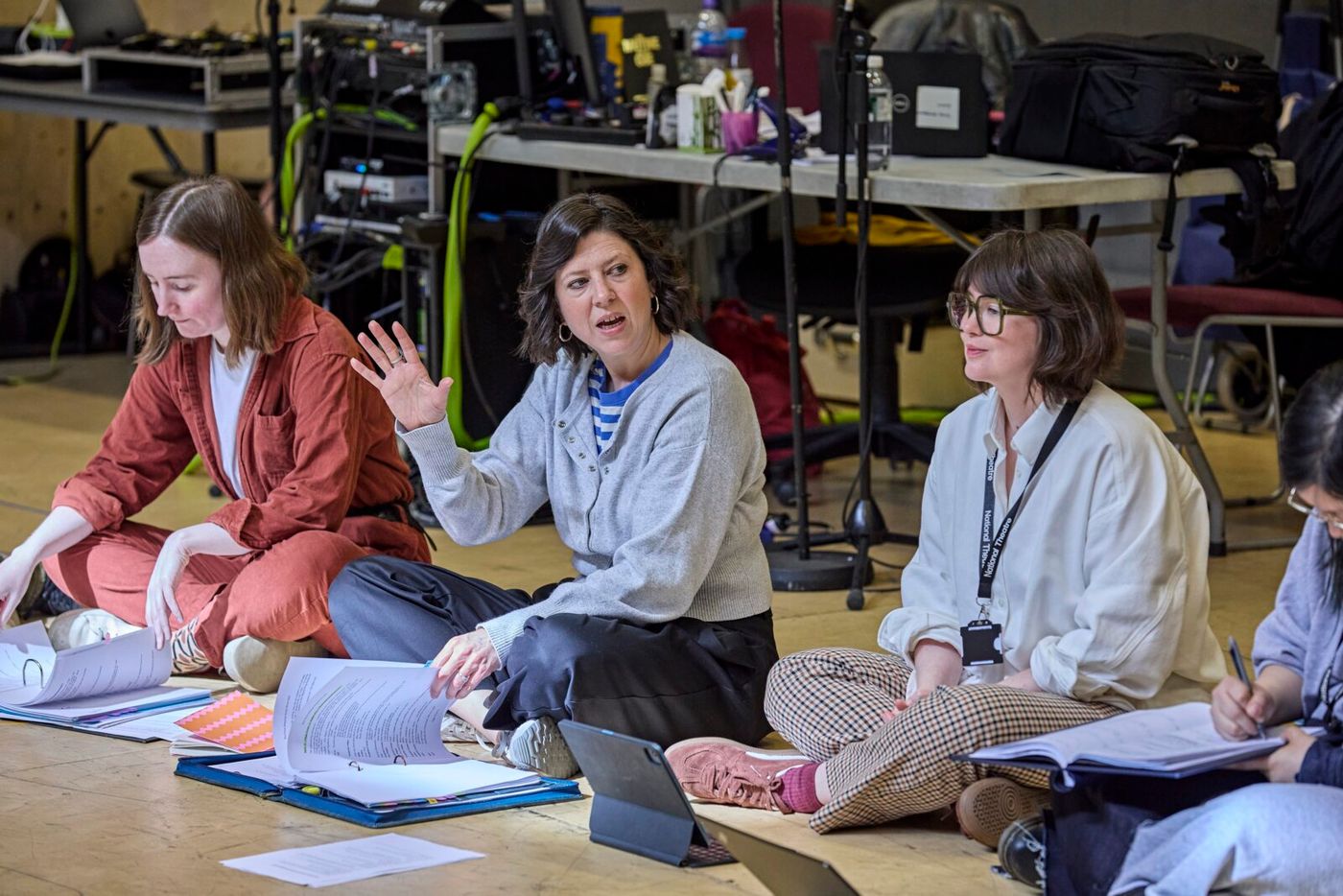 Photos: WAR HORSE in Rehearsal at the National Theatre  Image