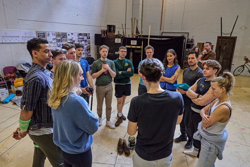 Photos: WAR HORSE in Rehearsal at the National Theatre — photo 1 of 25