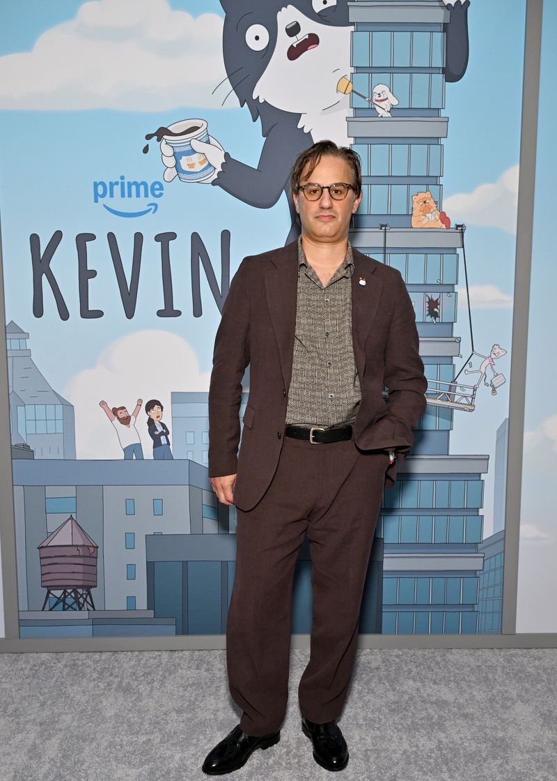 Photos: Aubrey Plaza, Joe Locke, & More Attend KEVIN Premiere in New York — photo 20 of 23