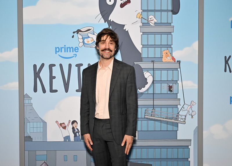 Photos: Aubrey Plaza, Joe Locke, & More Attend KEVIN Premiere in New York — photo 23 of 23