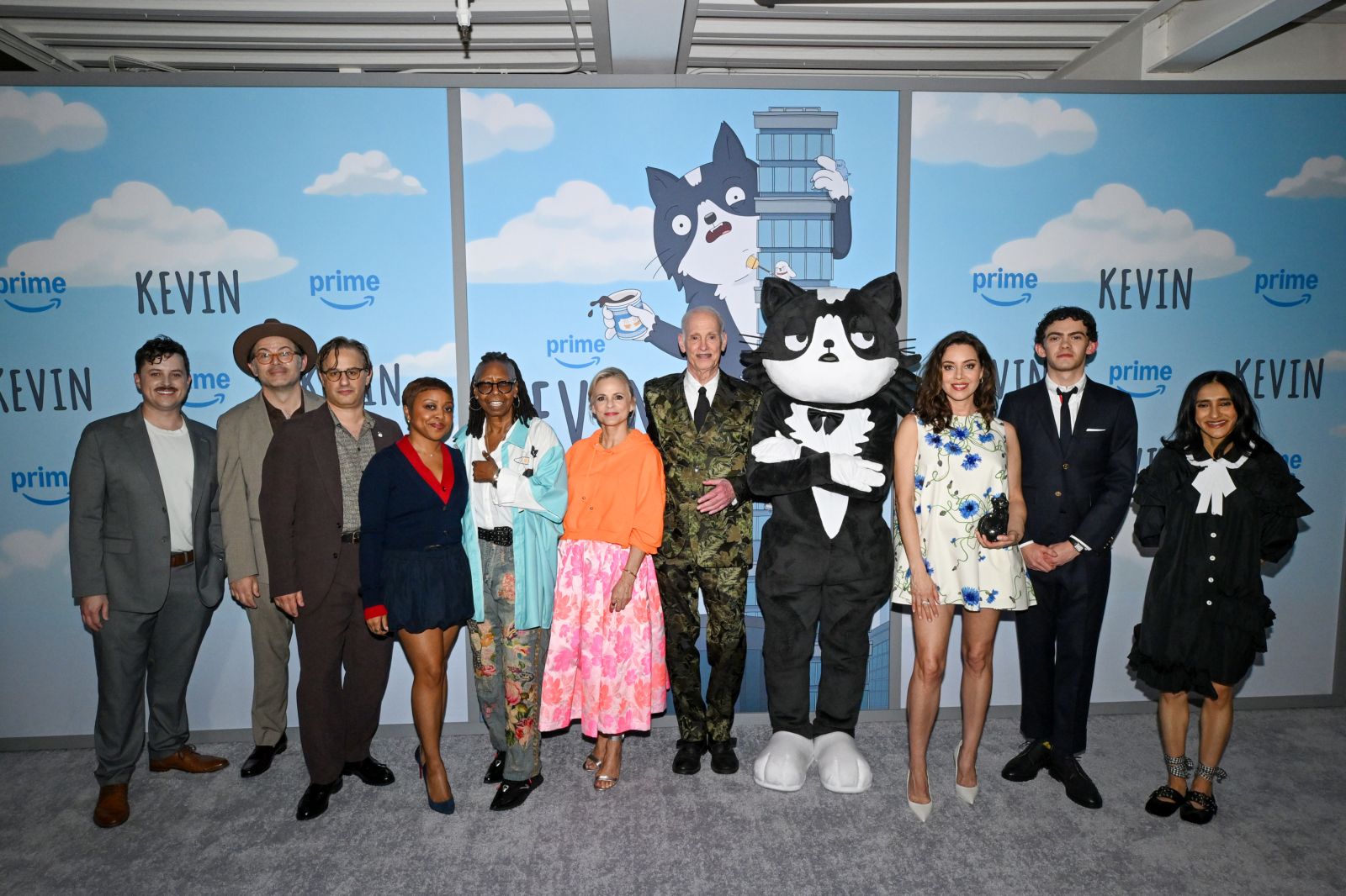 Photos: Aubrey Plaza, Joe Locke, & More Attend KEVIN Premiere in New York — photo 8 of 23