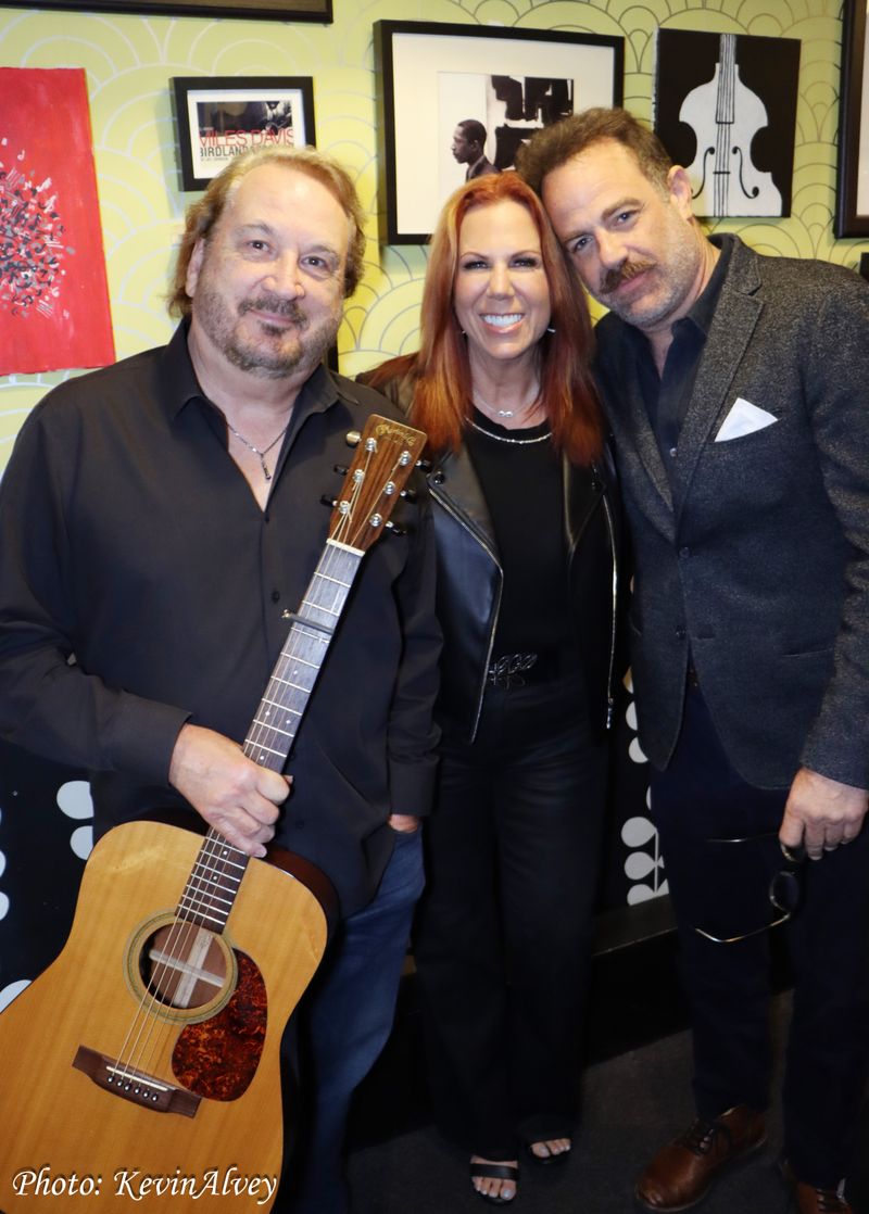 Photos: UNDER THE COVERS WITH VICTORIA SHAW Returns to Birdland with Paul Adelstein & Gary Burr — photo 1 of 32