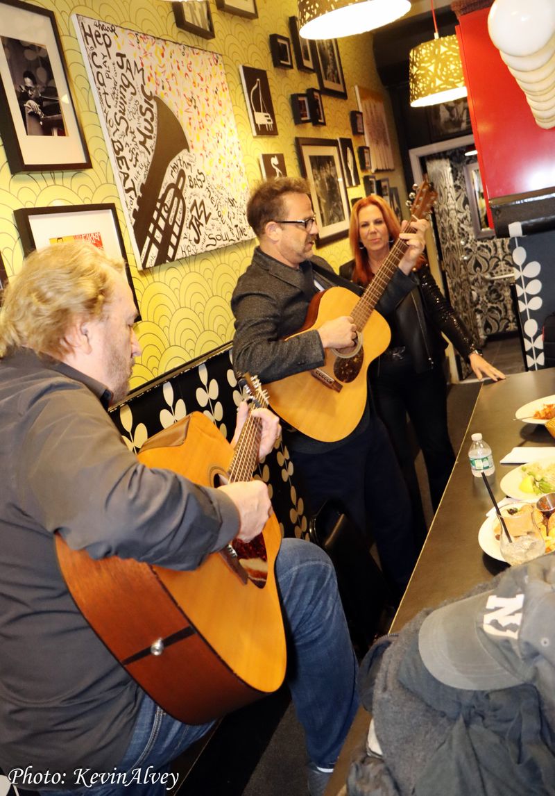 Photos: UNDER THE COVERS WITH VICTORIA SHAW Returns to Birdland with Paul Adelstein & Gary Burr — photo 4 of 32