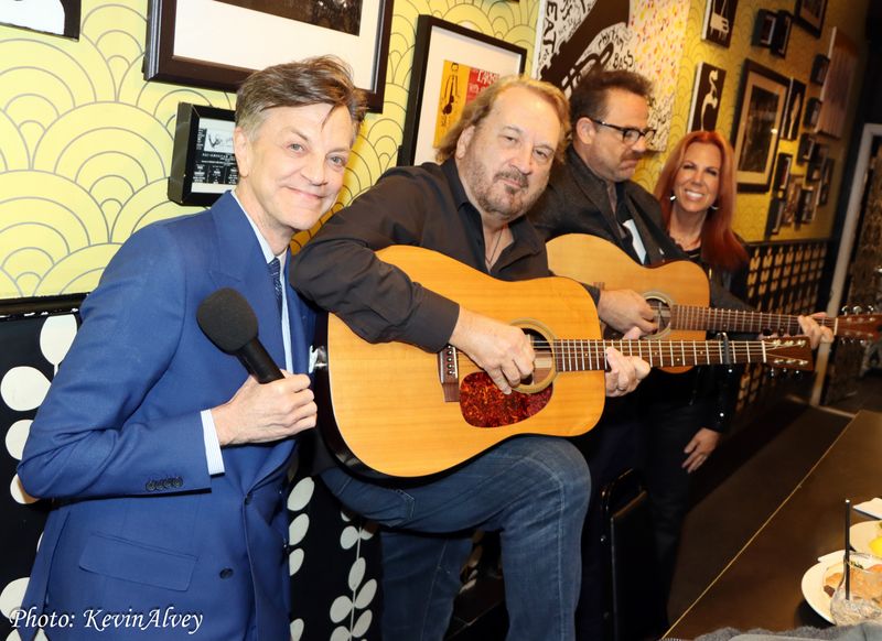 Photos: UNDER THE COVERS WITH VICTORIA SHAW Returns to Birdland with Paul Adelstein & Gary Burr — photo 5 of 32
